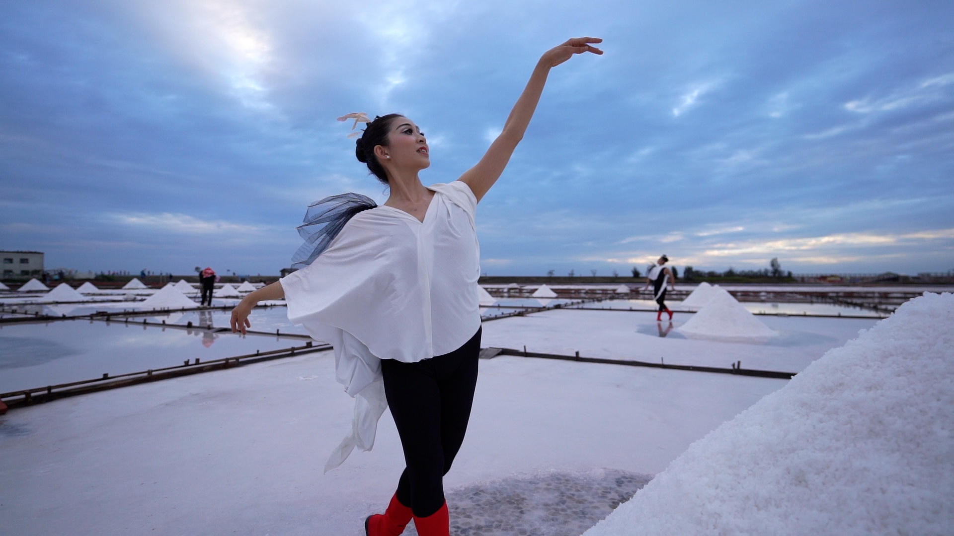 「2022鯤鯓王平安鹽祭 白金之舞」井仔腳鹽田最後彩排備受肯定