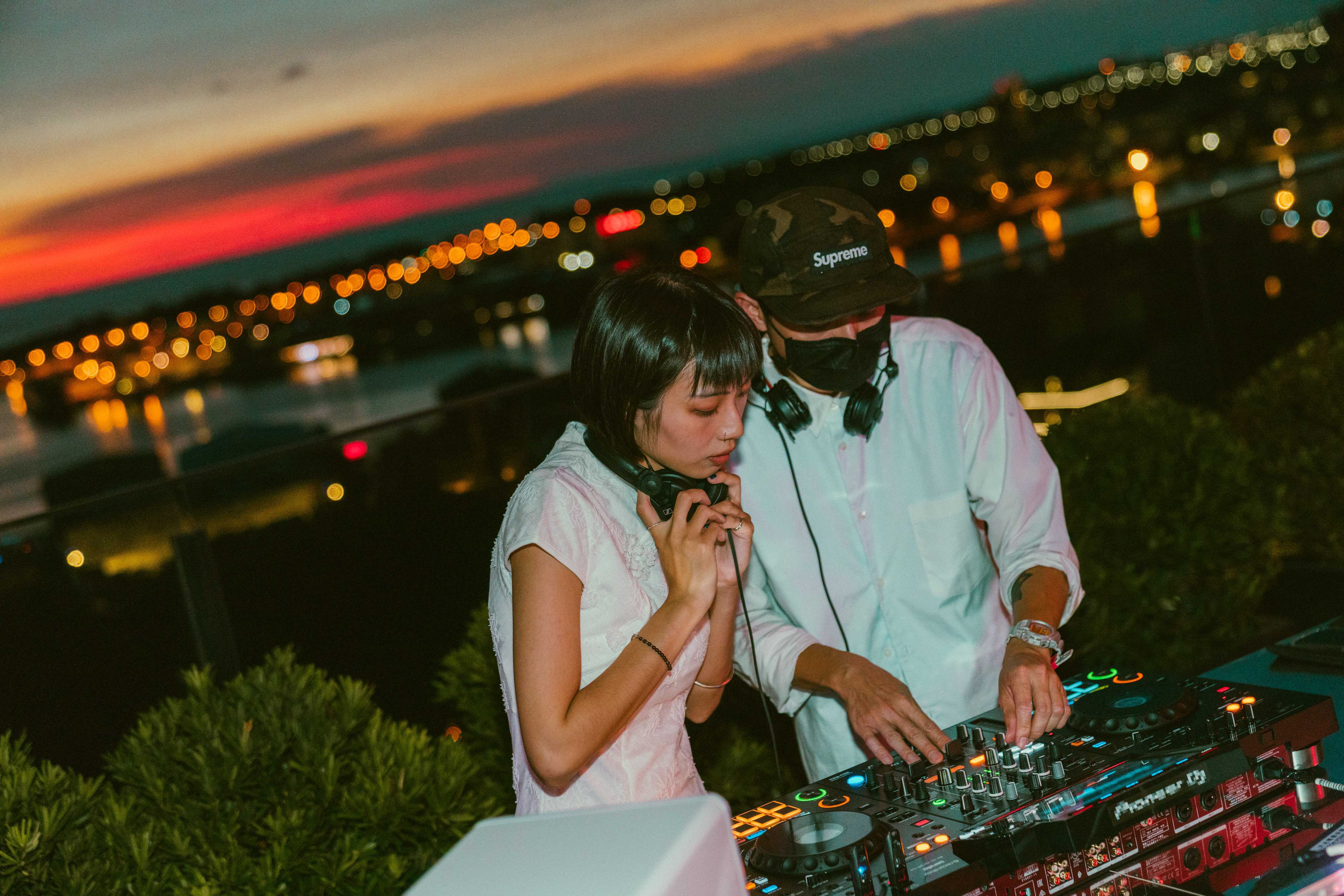 台南安平雅樂軒酒店 中秋露天烤肉趴開賣  晴空酒吧吃到飽加無限暢飲 搶先訂85折優惠