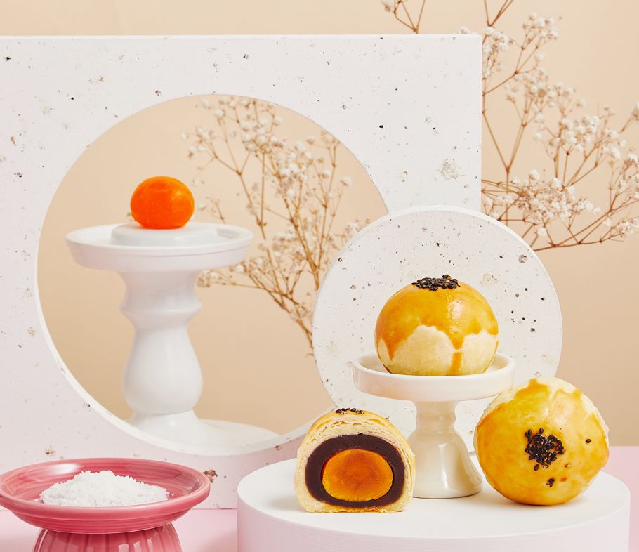 高雄市帕莎蒂娜推出《中秋名月禮盒》皮酥澄黃蛋黃酥掀搶購熱潮