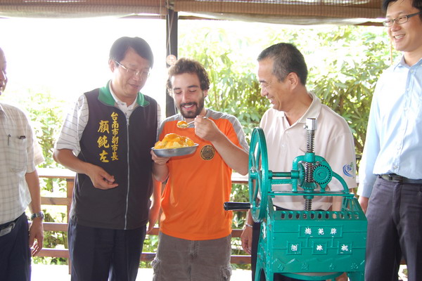 西拉雅「繽紛、浪漫、歡樂西拉雅我的鄉村旅遊  」 9 日在台南市玉井區虎頭山搶先登場