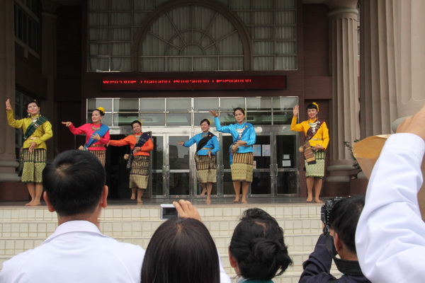 台灣首府大學與泰國北欖府三高中及一城市簽訂夥伴學校
