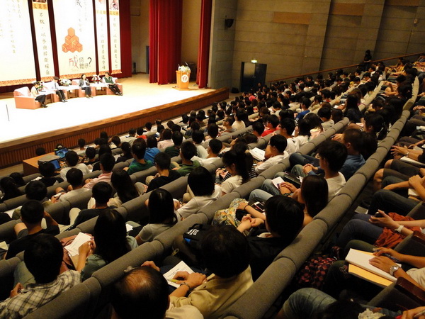 成大學生論壇蔡英文打頭陣