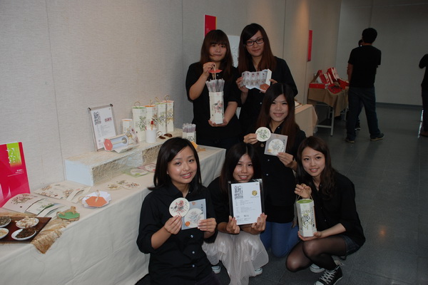 2012新一代設計展 台南應用科大榮獲1金3銀12銅7廠商特別獎 蟬聯全國第一