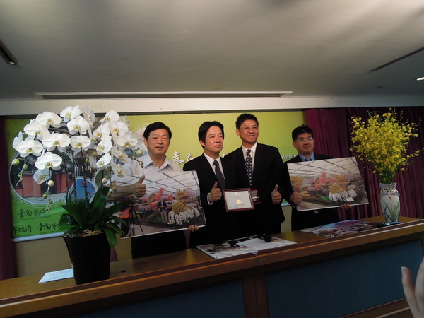 台灣蘭花榮獲英國「切爾西花展」造景類金牌獎