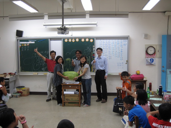 送「愛心」到「關廟」～南大愛心社關鍵時刻之奇廟之旅