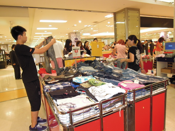 新光三越台南西門店 牛仔潮特搜會登場