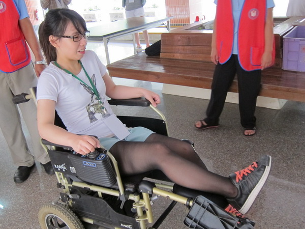 崑山科大友善校園 學生體驗不完美世界
