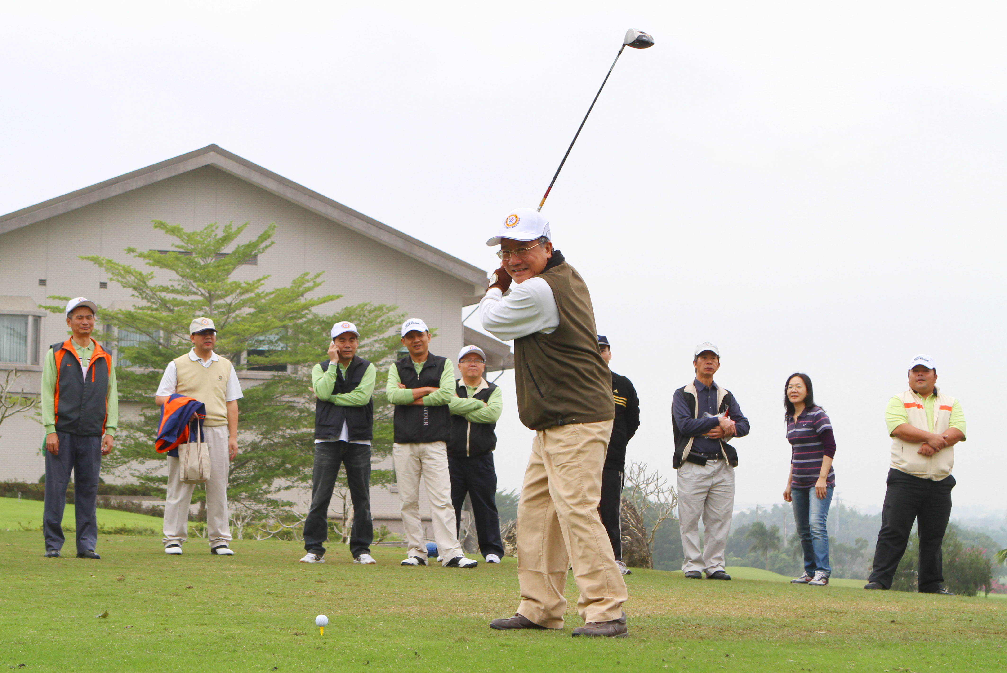 南臺科技大學EMBA創立10年高爾夫球賽