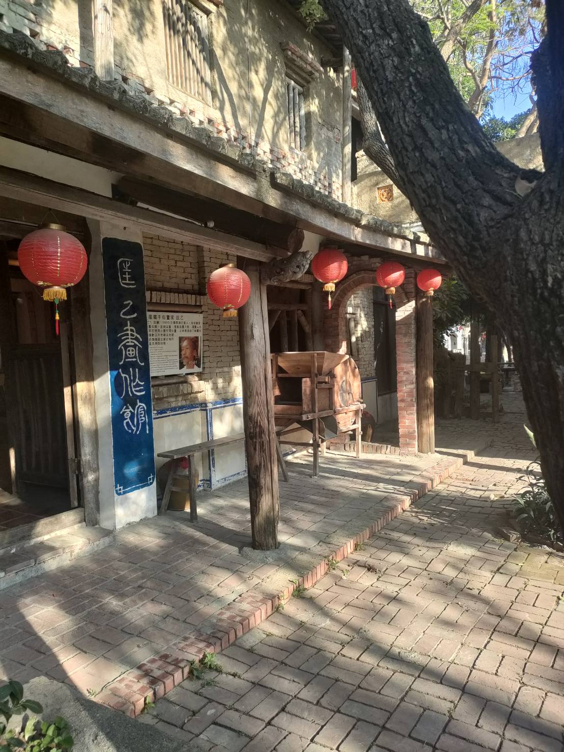 母親節何處去？到學甲區秘境「老塘湖藝術村」看「聖母瑪利亞」畫作及避暑好所在