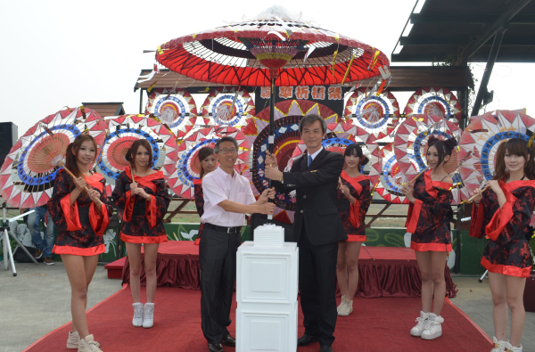 尖山埤江南渡假村2 月8 日起推出「江南輪傘祈福祭」