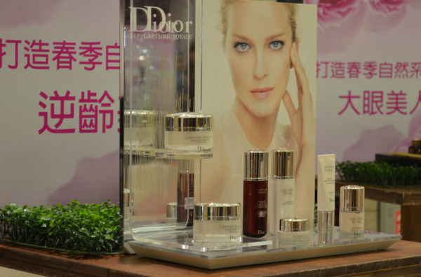 新光三越台南西門店「春上市&春季化妝品節」活動開跑