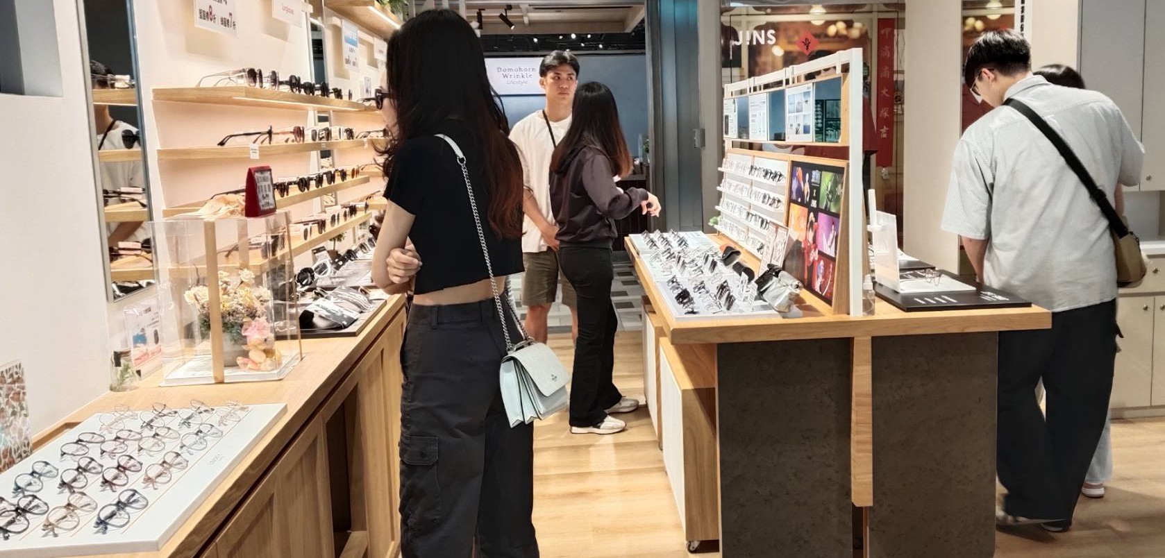 日本銷量第一眼鏡品牌JINS進駐誠品生活台南店 6月27日正式開店營運
