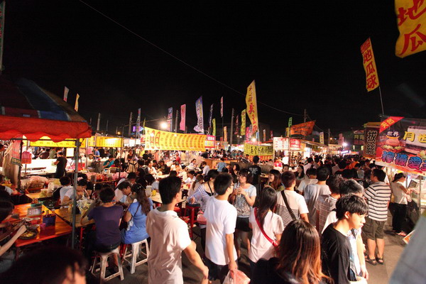 2013臉書台灣熱門打卡地點　台南花園夜市奪冠