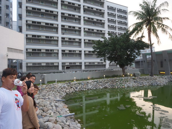 嘉藥五星級旗艦便利店開幕