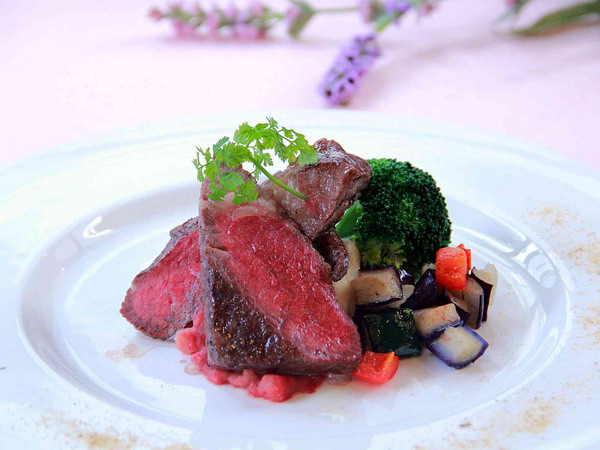 大億麗緻酒店【感恩回饋慶五月】獻上珍貴美饌寵愛生命中最重要的靈魂人物