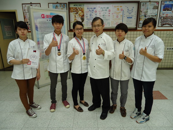 嘉藥餐旅技高一籌 烘焙技藝驚豔全場