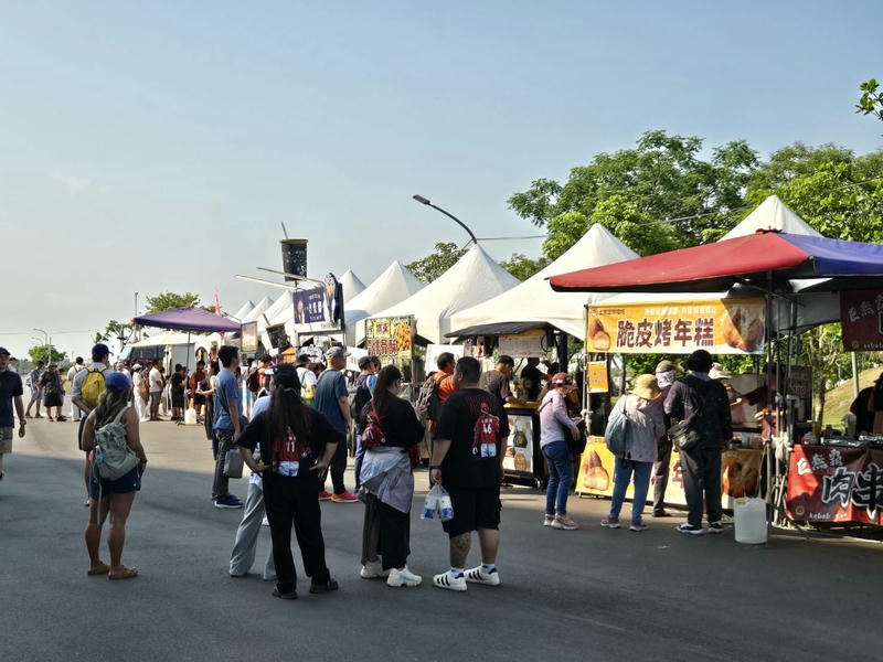 週末觀賽氛圍升級！ 亞太棒球場戶外攤位期間限定進駐，服務廣大球迷