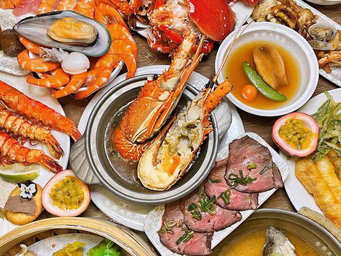 台南大飯店「母親節」桌宴、吃到飽、母親節蛋糕一次全！指定日來店再送全家福拍攝服務