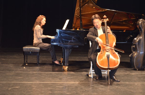 大提琴家張正傑在臺南文化中心舉辦親子音樂會與佰元音樂會