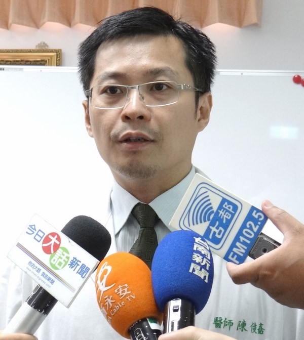 奇美醫學中心切除乳癌及乳房重建一次到位  改善整體成效.預後及重塑腰身