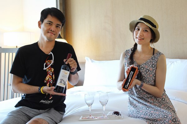 著牛郎織女古裝，七夕雙人套餐免費吃！台南晶英酒店熱推情人節住房專案與餐飲活動