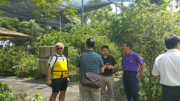 改造老舊農場經營模式 台首大休閒系參訪彰化農場高雄場區