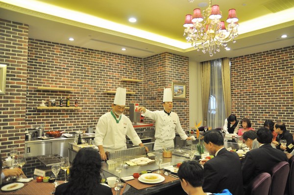 台糖長榮酒店『O’Fun原創料理美學』正式宣告進軍高檔餐飲市場，推三重FUN送優惠