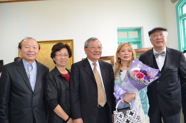 賑濟206 南臺灣地震災民 藝術家吳燕如舉辦作品震災義賣