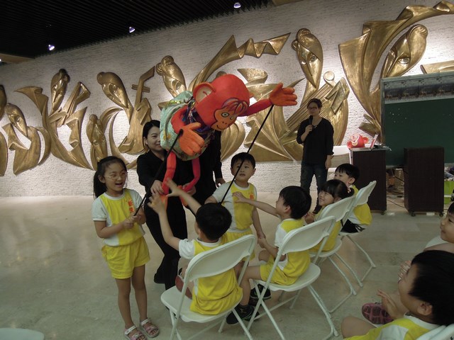 無獨有偶工作室劇團4/22至4/23在臺南文化中心演出《雪王子》