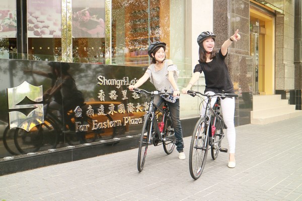 暑假出遊夯，香格里拉台南遠東國際大飯店幫付高鐵費！美食沙灘藝術瞬時到位