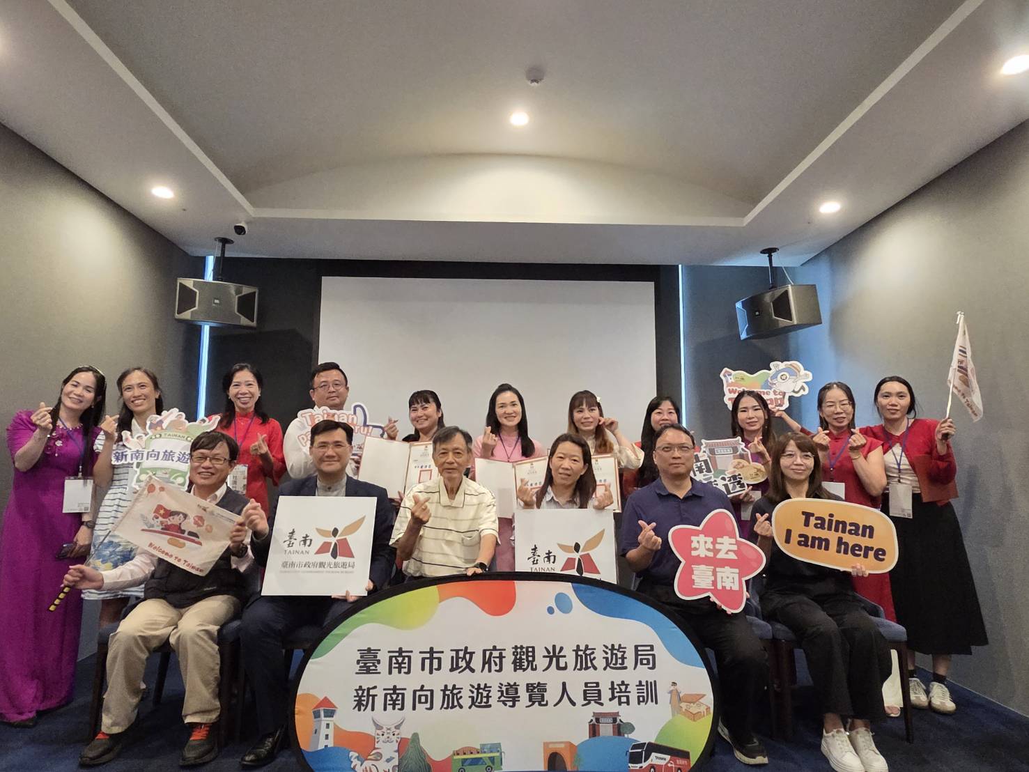 南市觀旅局辦理新南向導覽培訓成果發表 培植新住民夥伴 打造國際觀光多國語友善旅遊環境