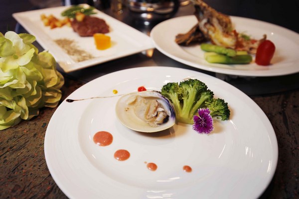 台南大億麗緻酒店【盛夏饗宴套餐】及【精選沁涼啤酒買二送一】雙重優惠