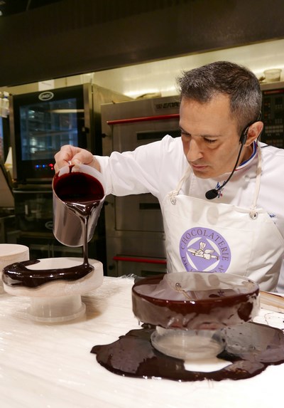 法國「M.O.F.最佳巧克力工藝師」客座香格里拉台南飯店,歡迎品賞藍白紅領圍榮耀的精品下午茶