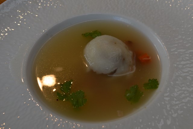 承億文旅桃城茶樣子引進法式餐館《隨處樂料理廚房》饗客