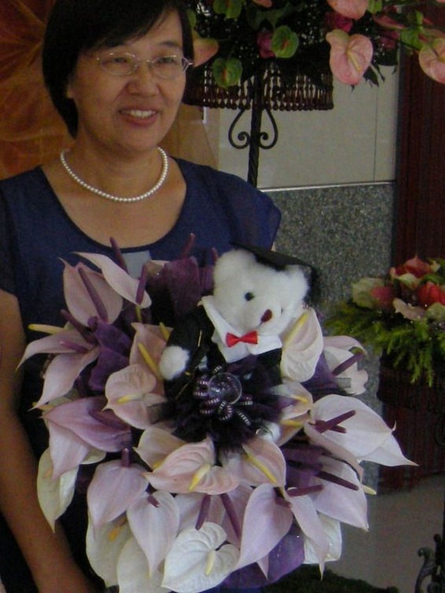 畢業季最佳花禮 火鶴花祝福傳心意