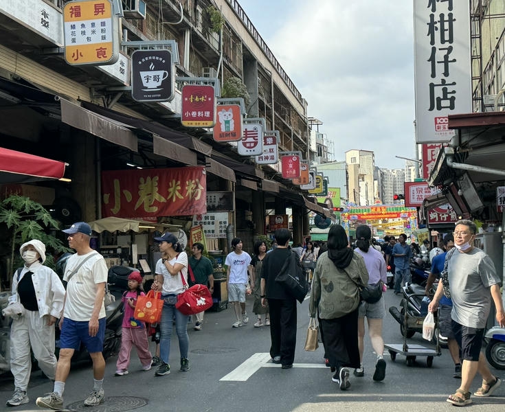 端午連假第二天熱力續航，賞藝吃粽遊臺南