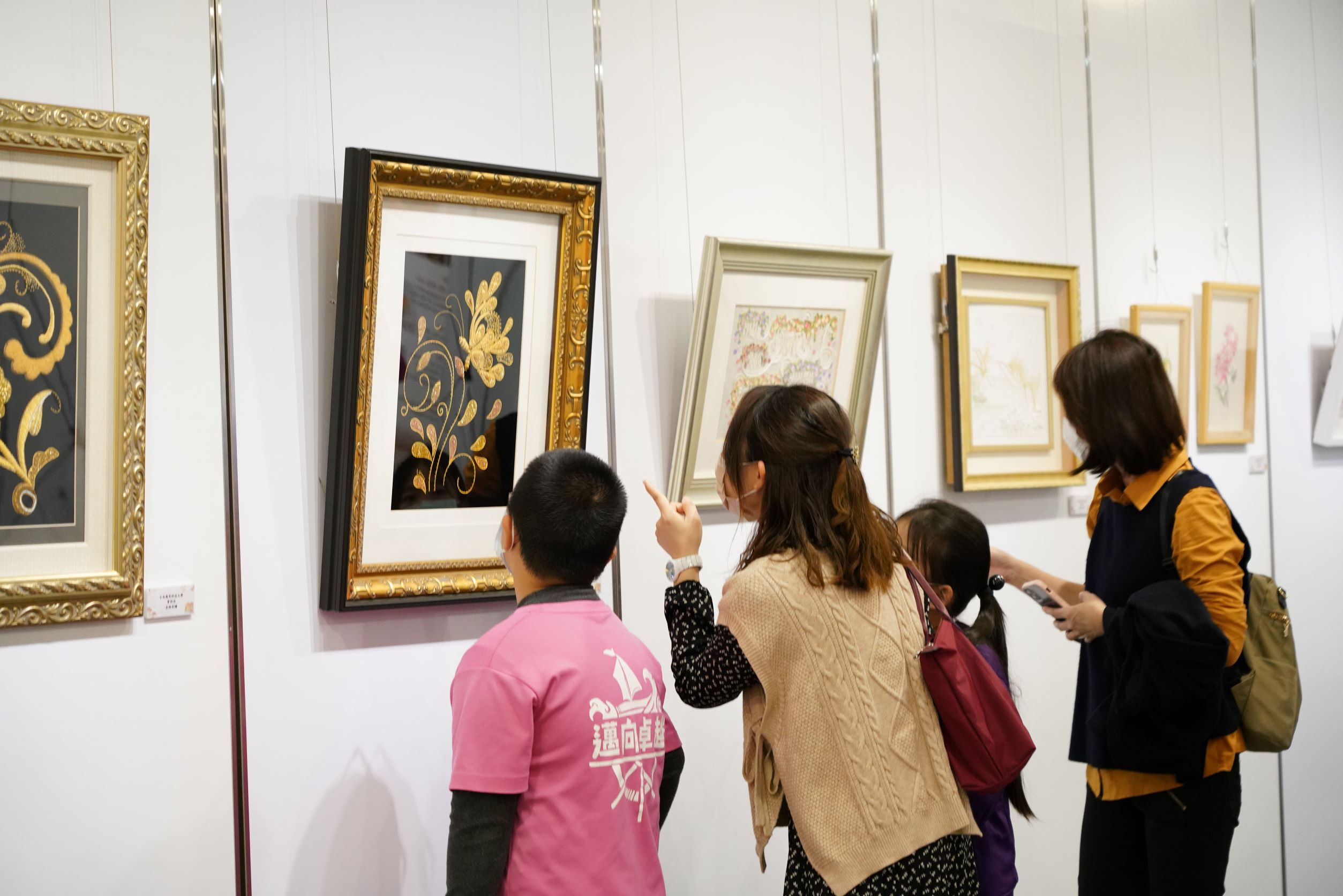 南應大刺繡中心北港師生刺繡聯展