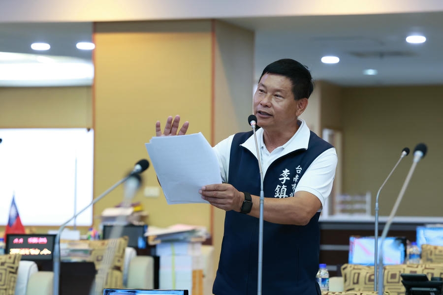 市議員李鎮國質疑學甲多功能動保園區建造經費高 黃偉哲暗批『偽善』造成的