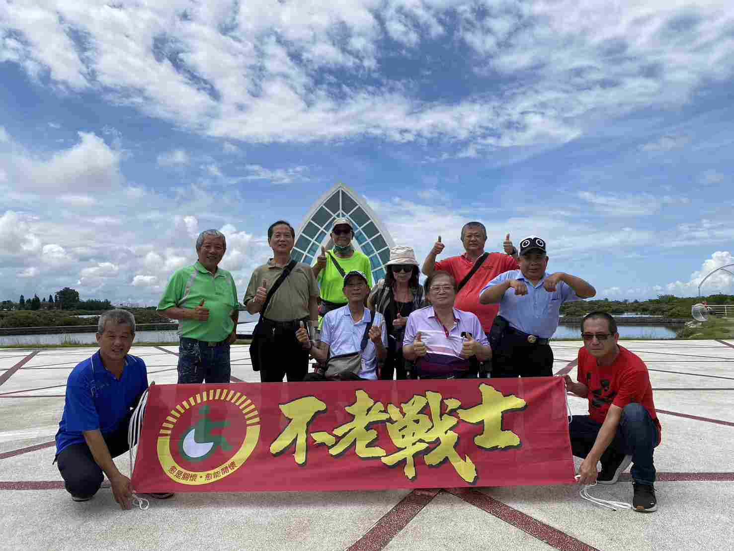 暑假何處去歡迎參訪台南學甲秘境「老塘湖藝術村」