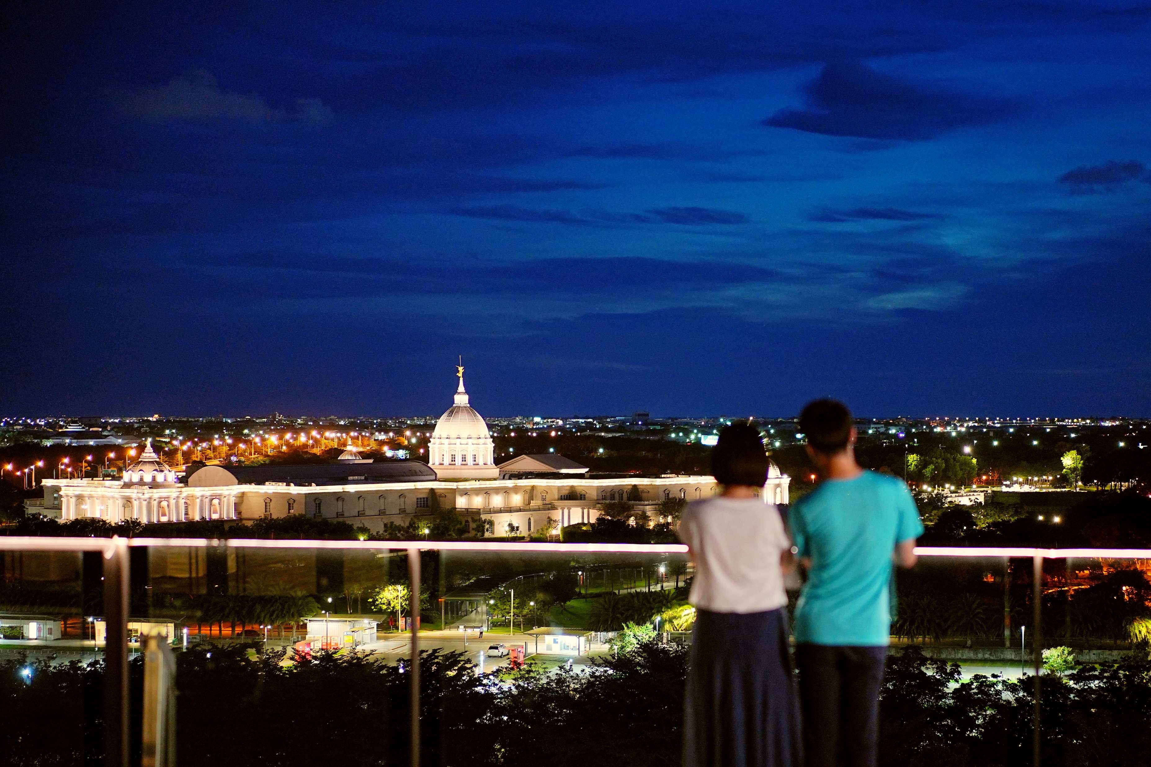 暑假入住捷絲旅台南館 看百萬夜景做瑜珈、免費桌遊童樂會