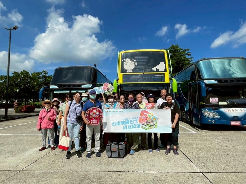 台南雙層巴士盲盒旅遊夏日主題 品味仲夏盛宴文化與土地風味
