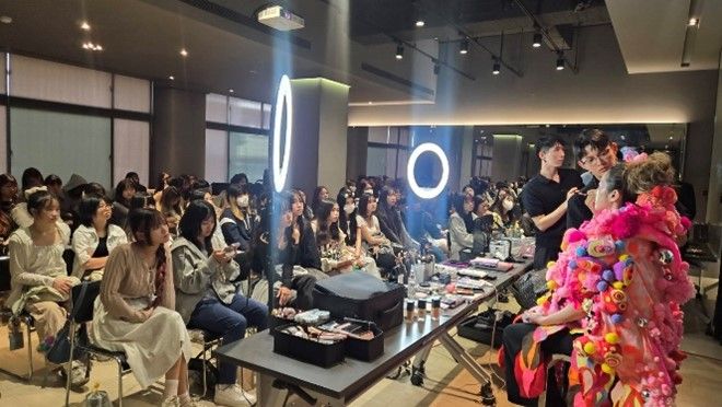 南應大美容系掀颳美妝達人風  「2025大師講座-美妝Uncle」爆棚又嗨翻