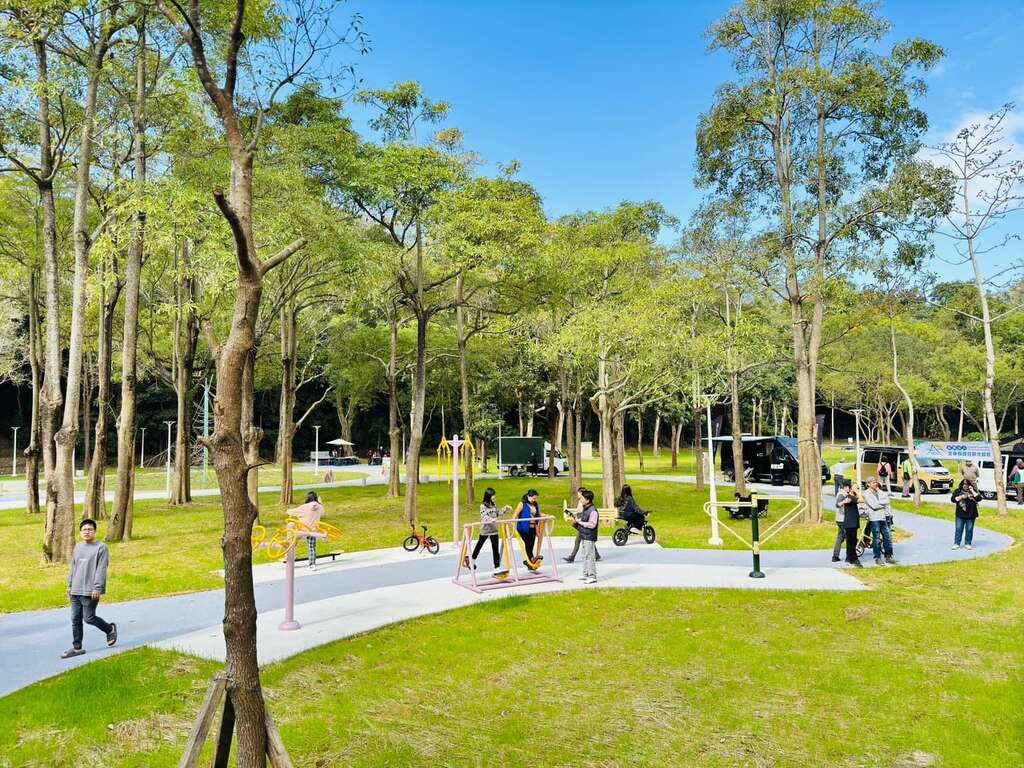 低碳漫遊新化山城:台灣好行帶你探索自然與文化風光