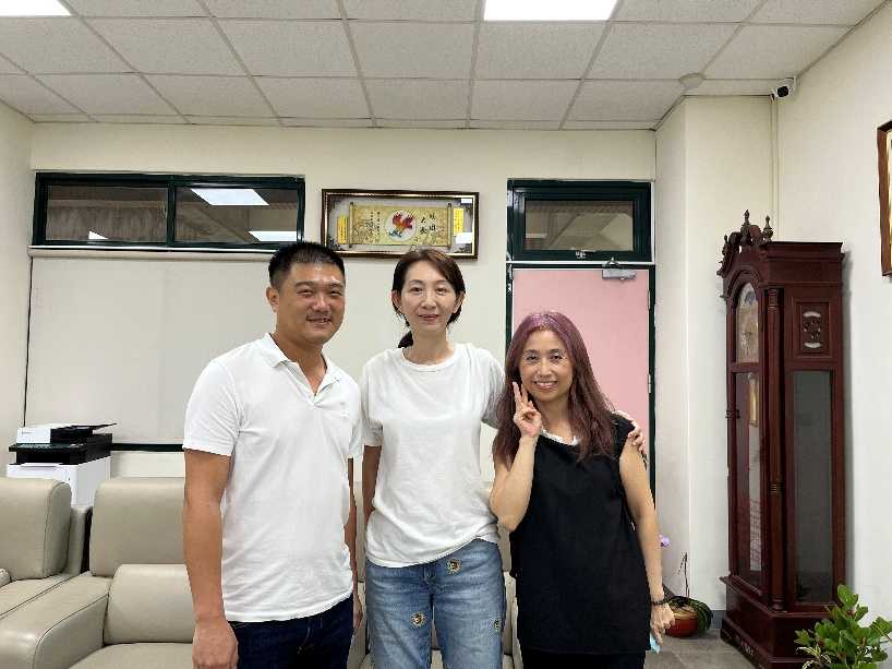 「國立新營高工畢業學生成就斐然 15年後返母校感念師恩」