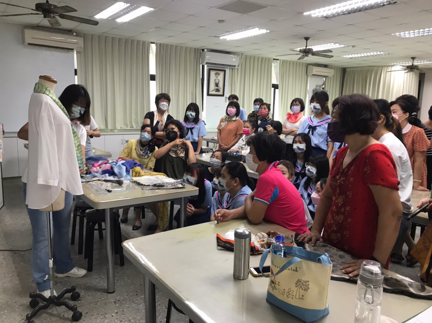 姐姐妹妹「靓」起來 穿出活力 勇於秀自己