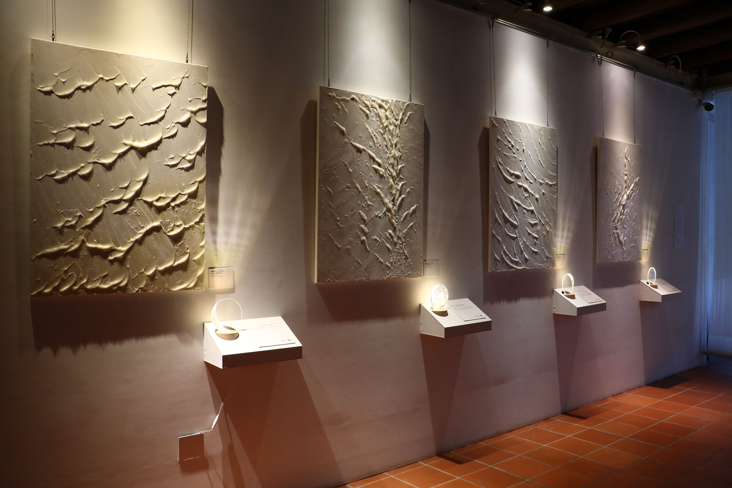 月之美術館徵件展　顏伊澤〈朔望弦月－初一十五〉登場