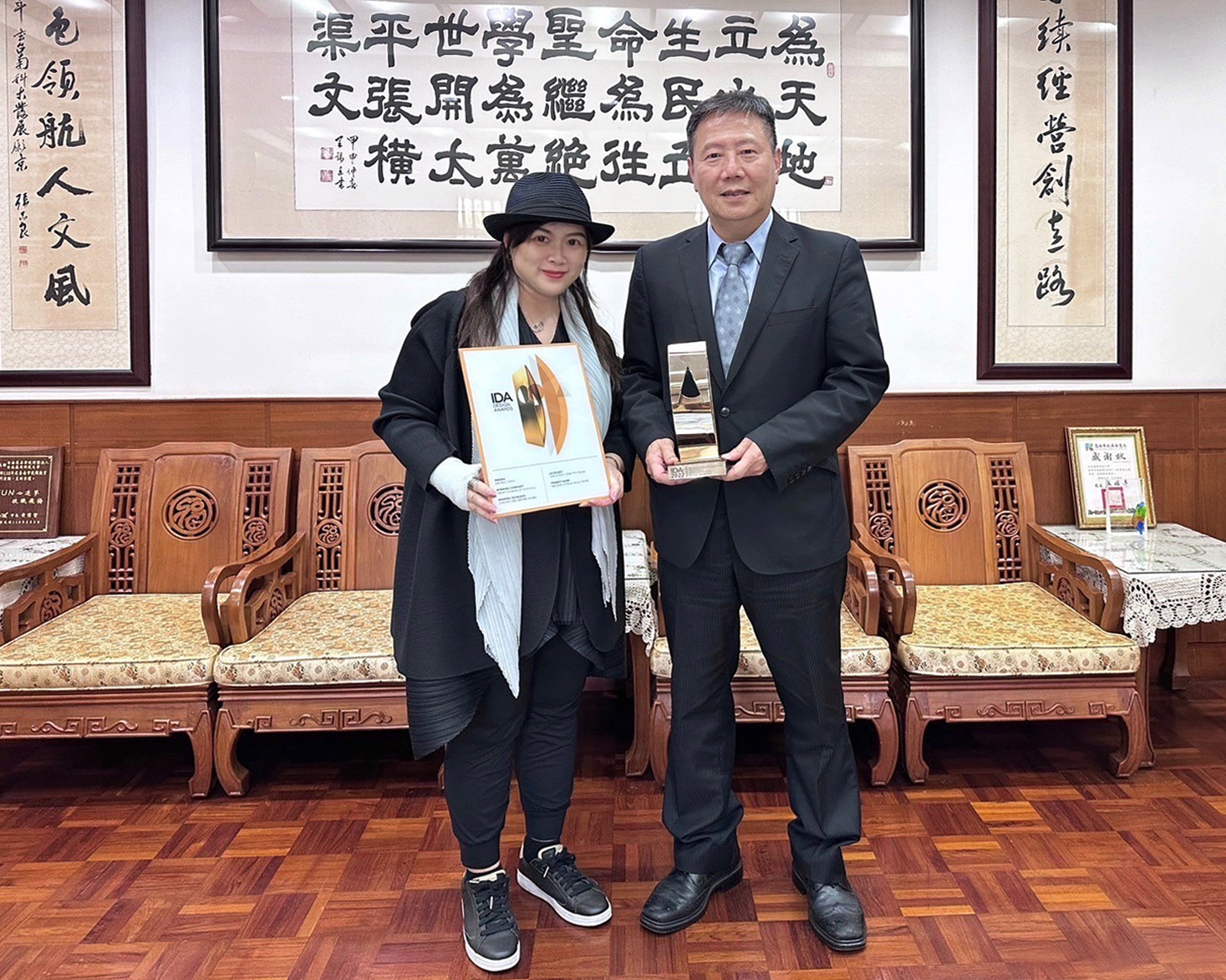 台南應用科技大學─商品設計系連佳惠老師榮獲IDA美國國際設計獎金獎