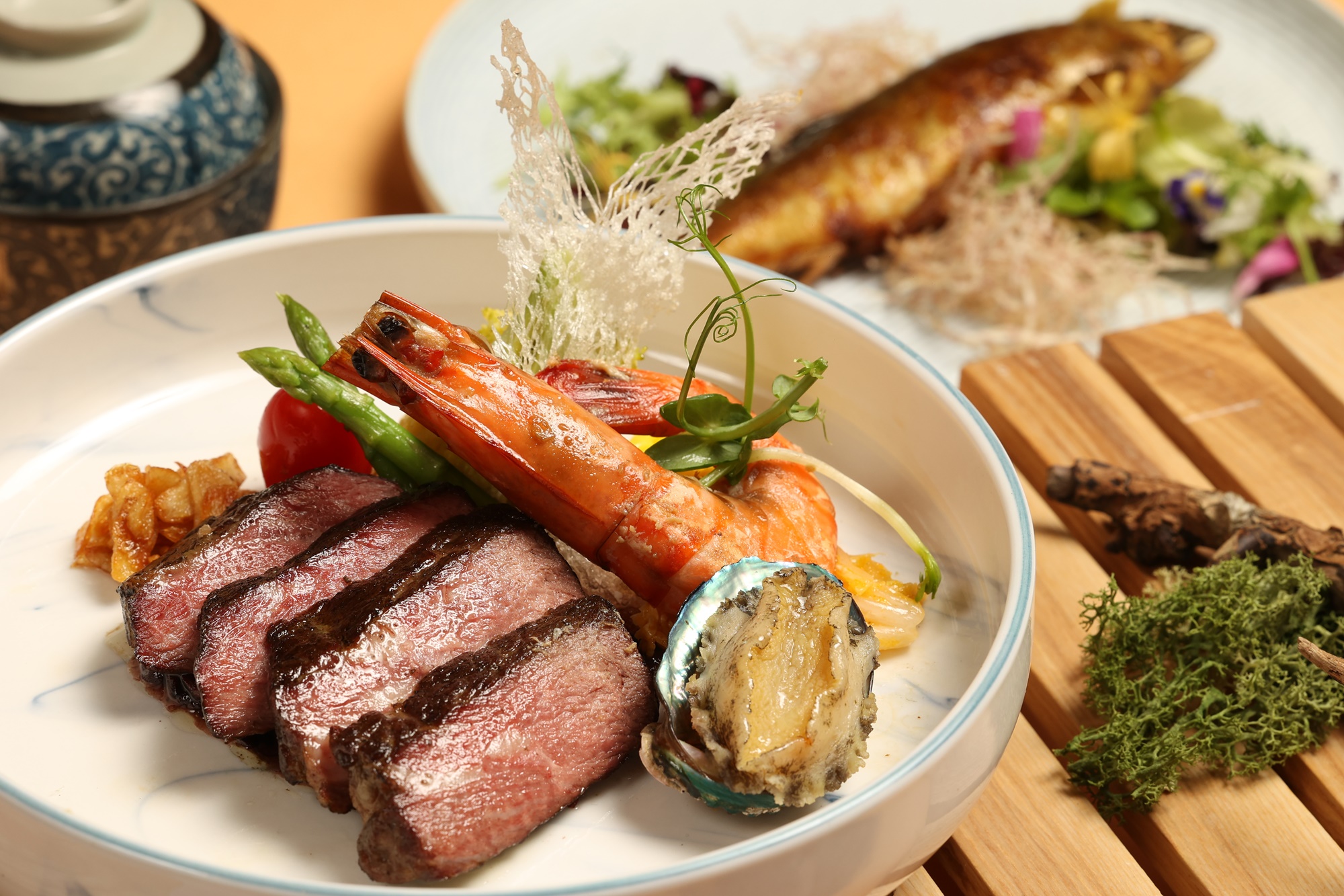 限時90天！一泊二饗龍蝦牛排一次擁有！ 煙波飯店推山海遊宴 