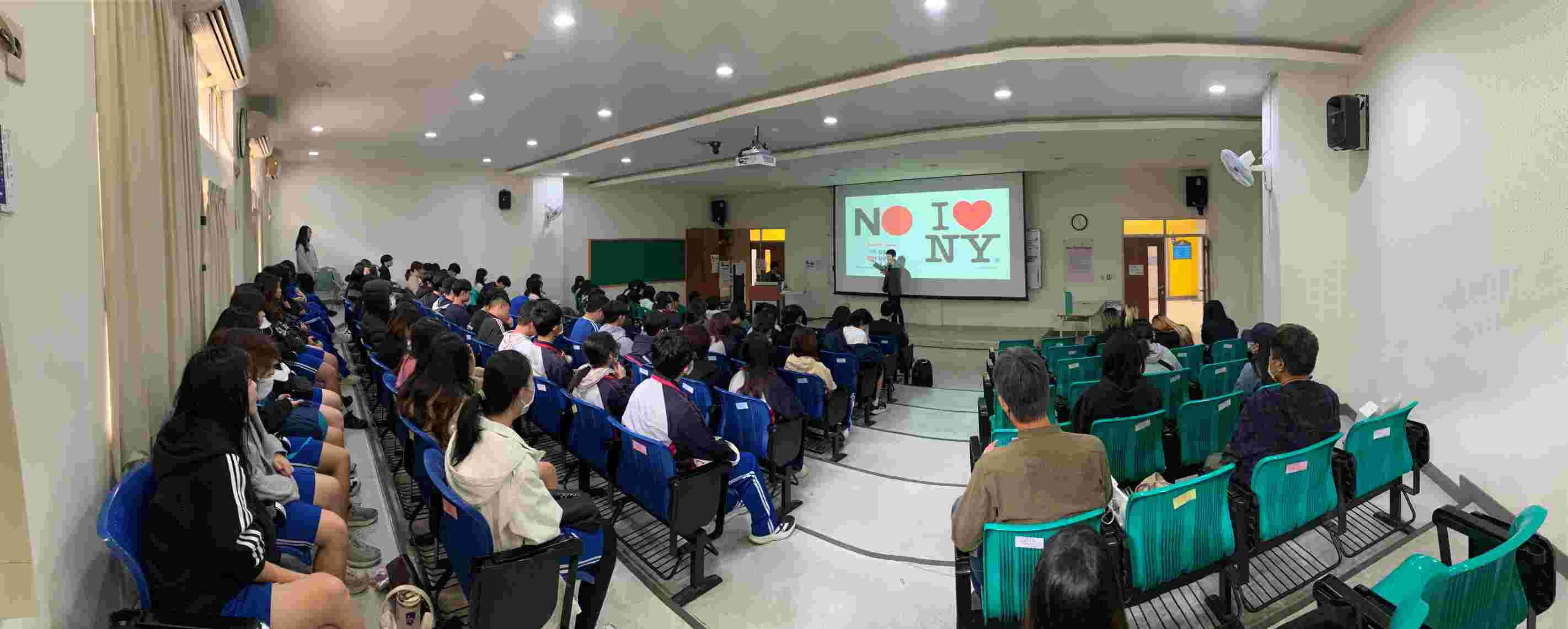 南應大視傳系攜手韓國仁德大學與韓國現代設計協會  探討韓國設計文化軟實力 並簽署合作備忘錄深化國際交流