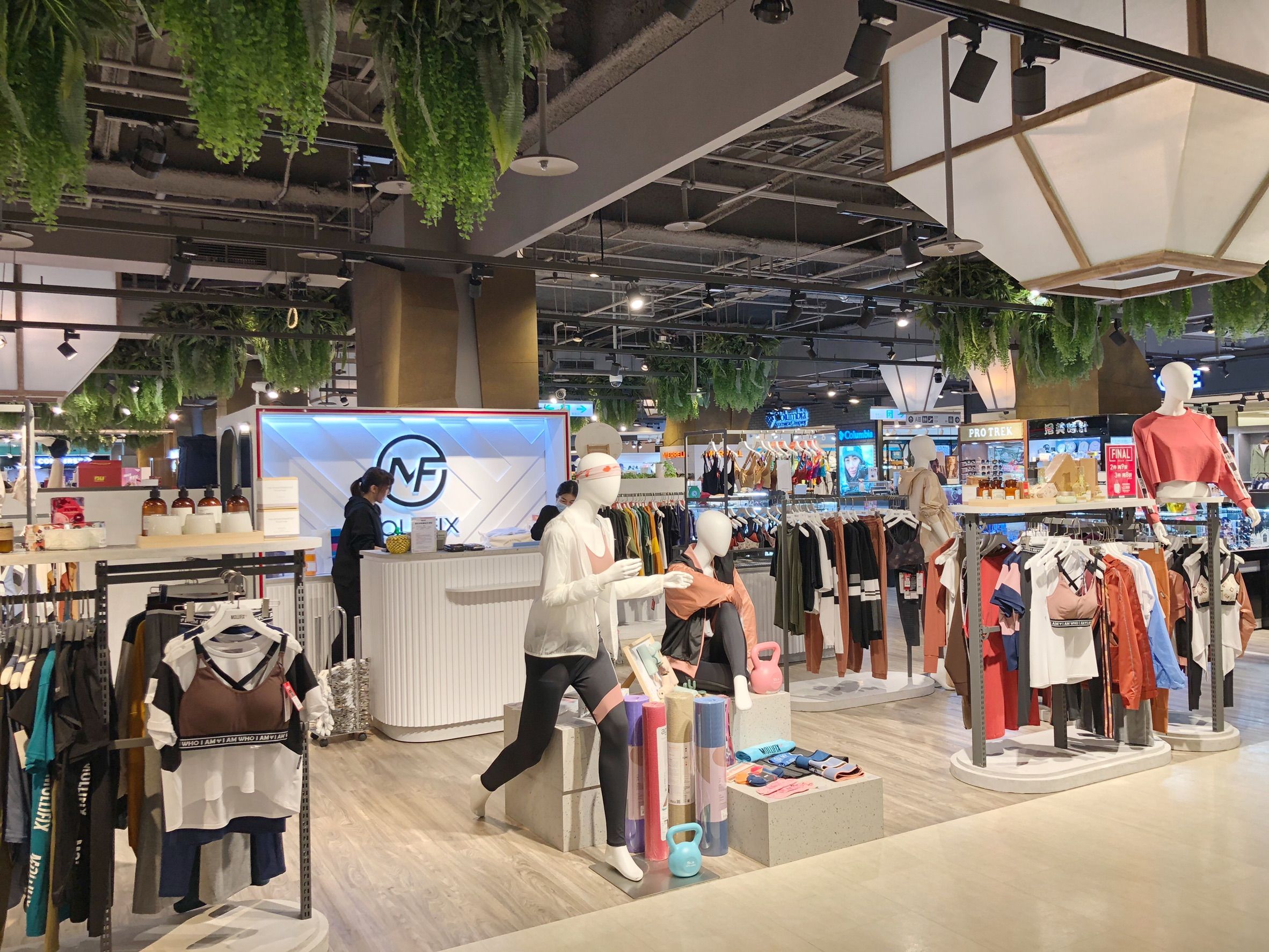 新光三越台南新天地『38國際婦女節』寵愛鉅獻  指定品牌最低38折起